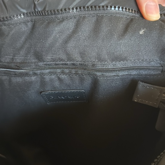 NWT - BearPaw Black Puffer Tote Travel Bag - Picture 6 of 8